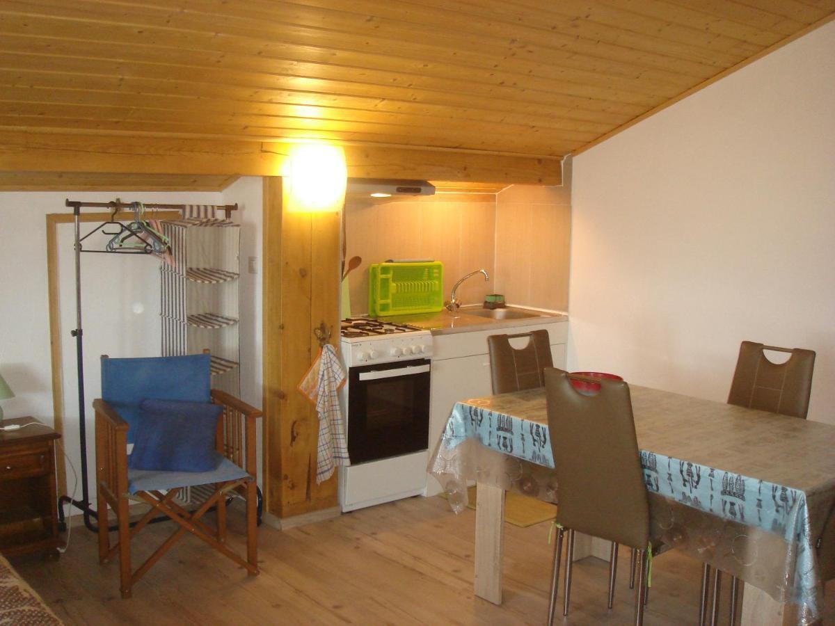 Appartement Nicole Бенковац Екстериор снимка